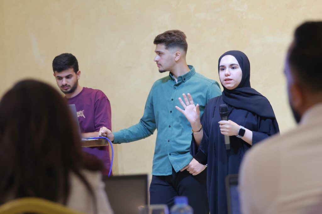 Palestinian techies working together